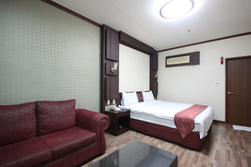 Ns Hotel チャングウォン 部屋 写真
